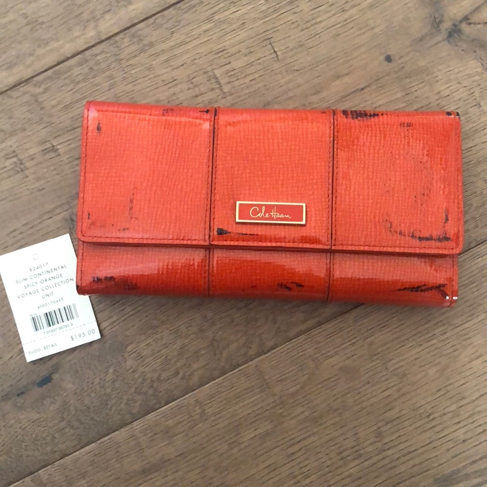 COLE HAAN Red Patent Leather Bifold Snap Flap Credit Card Wallet Clutch - Picture 4 of 11